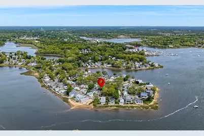 13 Woodland Cir, Wareham, MA 02571 - Photo 1