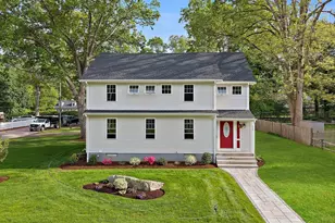 115 Great Republic Ave, Weymouth, MA 02190 - Photo 1