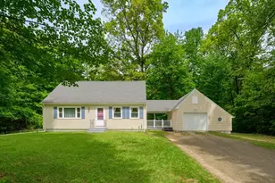 208 North St, Belchertown, MA 01007 - Photo 1