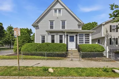 585 Armory St, Springfield, MA 01104 - Photo 1