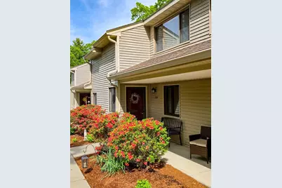 119 Highwood Dr #119, Franklin, MA 02038 - Photo 1