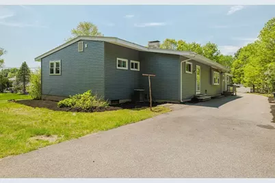 33 Margaret Rd, Taunton, MA 02718 - Photo 1