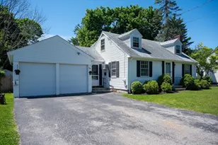 113 Oak St, Weymouth, MA 02190 - Photo 1