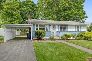 27 Cindy Ln, Braintree, MA 02184 - Photo 1