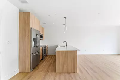 1035 Commonwealth Ave #606, Boston, MA 02215 - Photo 1
