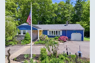 10 Fleetwood Drive, Norfolk, MA 02056 - Photo 1