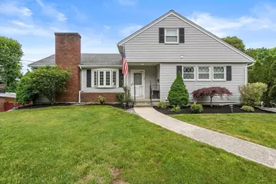 32 Oak St, Stoneham, MA 02180 - Photo 1