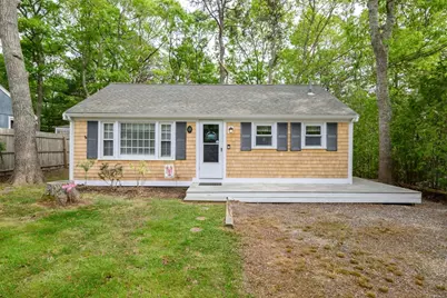 13 Coach House Ln, Dennis, MA 02660 - Photo 1
