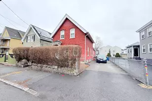 142 Abbott St, Lawrence, MA 01843 - Photo 1