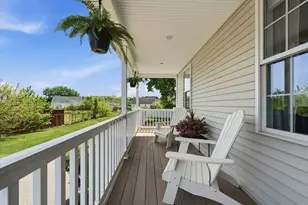 11 MacArthur Blvd, Danvers, MA 01923 - Photo 1