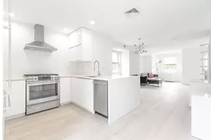 119 W 3rd, Boston, MA 02127 - Photo 1