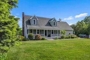 94 Hartford Ave W, Mendon, MA 01756 - Photo 1