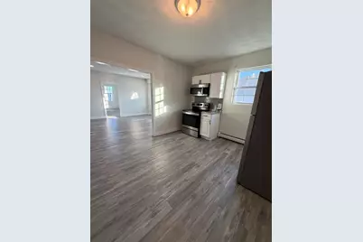 539-541 N North Front Street #3s, New Bedford, MA 02745 - Photo 1