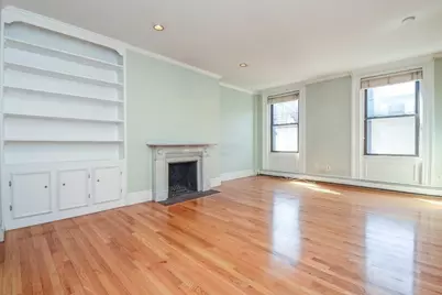 275 Beacon St #3B, Boston, MA 02116 - Photo 1