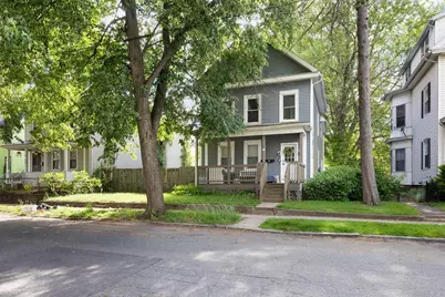 45 Taylor St, Holyoke, MA 01040 - Photo 1