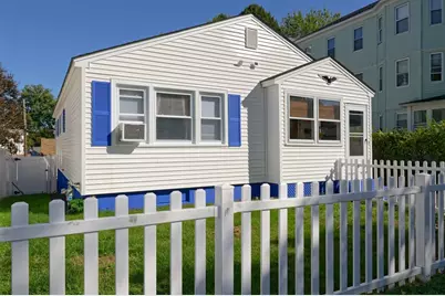 121 Pilgrim Ave, Worcester, MA 01604 - Photo 1
