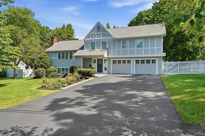 22 Hollywood Rd, Winchester, MA 01890 - Photo 1