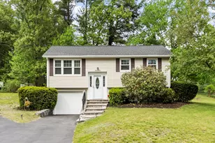 27 Dexter Ave, Dracut, MA 01826 - Photo 1