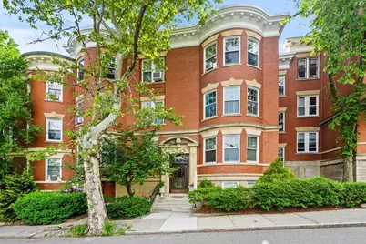 231 Rawson Rd #4, Brookline, MA 02445 - Photo 1