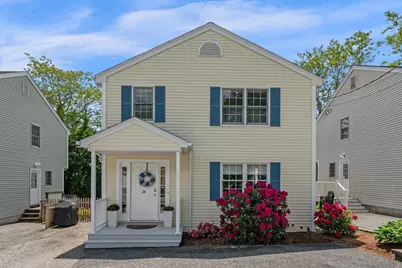 24 Blossom St, Waltham, MA 02451 - Photo 1