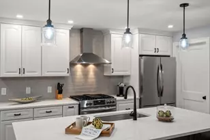 510 Medford St, Boston, MA 02129 - Photo 1