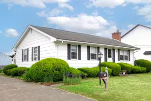 77 Granville Ave, Chicopee, MA 01013 - Photo 1