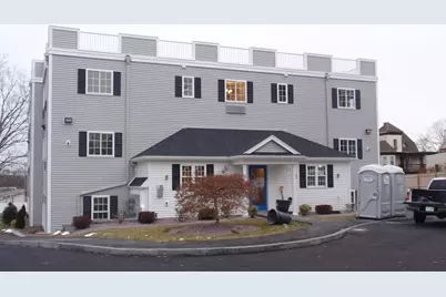 20 West Rosseter St #16, Brockton, MA 02301 - Photo 1