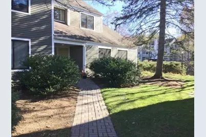 18 Concord Greene #5, Concord, MA 01742 - Photo 1
