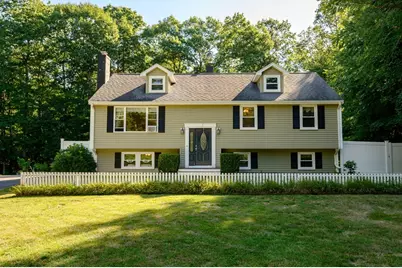 258 State St, Hanson, MA 02341 - Photo 1