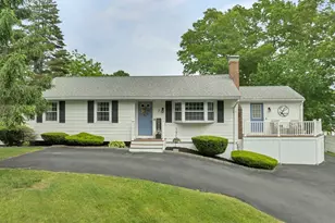 5 Sussex Ct, Haverhill, MA 01835 - Photo 1