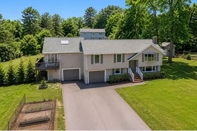9 Oak Dr, Plainville, MA 02762 - Photo 1