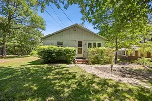 2 Cardinal Ave, Wareham, MA 02538 - Photo 1