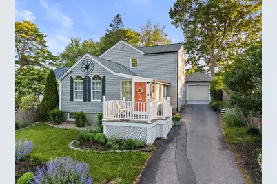 129 Greenvale Ave, Weymouth, MA 02188 - Photo 1