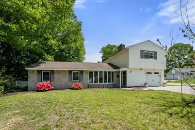 21 Randall Rd, Maynard, MA 01754 - Photo 1