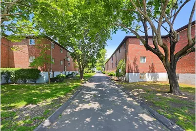 60 Bryon #1, Newton, MA 02467 - Photo 1