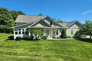 4 Apple Seed Dr, Shrewsbury, MA 01545 - Photo 1