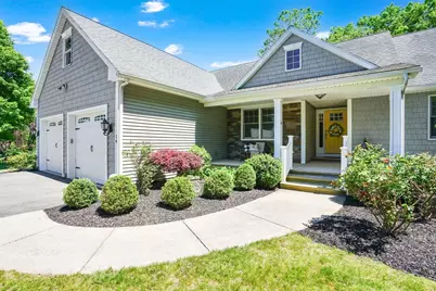 16 Fernwood Drive, East Longmeadow, MA 01028 - Photo 1