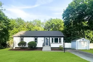289 Commercial St, Whitman, MA 02382 - Photo 1
