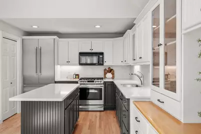 17 Highcroft Way #17, Hopkinton, MA 01748 - Photo 1