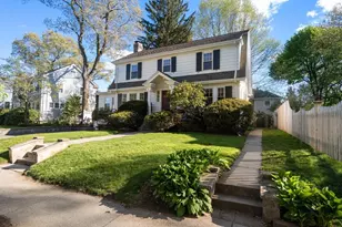 66 Randlett Park, Newton, MA 02465 - Photo 1