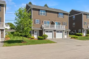 4 Fairview St, Chelmsford, MA 01863 - Photo 1
