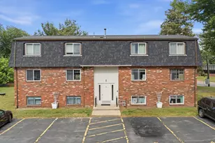 109 Maple St, Attleboro, MA 02703 - Photo 1