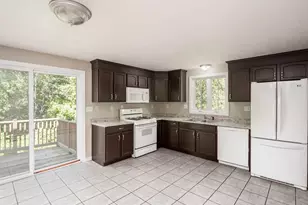 90 A Loxwood St, Worcester, MA 01604 - Photo 1