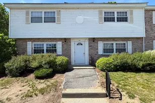 90 Washington Park Dr, Andover, MA 01810 - Photo 1