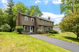 6 Redwood St, Townsend, MA 01469 - Photo 1