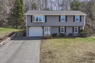 7 Briarwood Rd, Woburn, MA 01801 - Photo 1