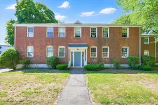 524 Cold Spring Ave, West Springfield, MA 01089 - Photo 1