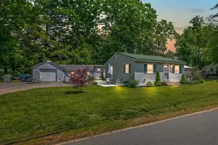 22 Collettes Grove Rd, Derry, NH 03038 - Photo 1