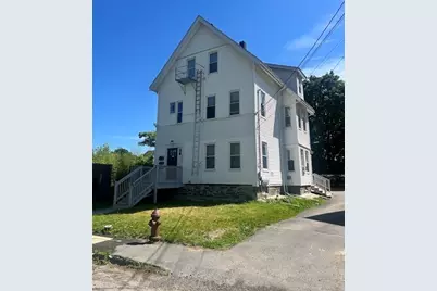 35 Newcomb Pl #3, Taunton, MA 02780 - Photo 1