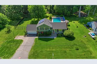 100 Fernwood Dr, East Longmeadow, MA 01028 - Photo 1